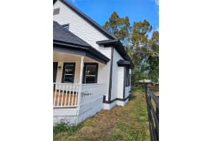 235 HYDE PARK AVENUE, EUSTIS, FL 32726 Sold 04/10/25