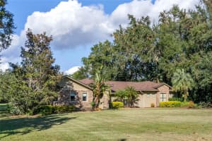 7743 LAKE OLA DRIVE, MOUNT DORA, FL 32757 Sold 03/21/25