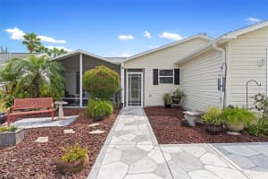 869 AIKEN AVENUE, THE VILLAGES, FL 32162 Sold 02/19/25