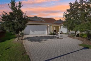 2876 MANOR DOWNS, THE VILLAGES, FL 32162 Sold 06/17/25