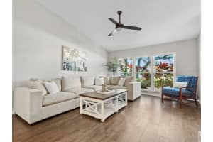 547 SUNDOWN TRAIL, CASSELBERRY, FL 32707 Sold 02/18/25