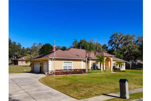 305 LADY LAKE BOULEVARD, LADY LAKE, FL 32159 Sold 08/01/25