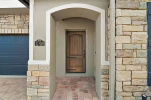 17889 GOURD NECK LOOP, WINTER GARDEN, FL 34787 Sold 02/25/25