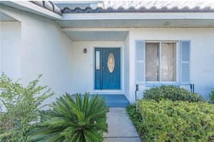 2355 LAKEVIEW AVENUE, CLERMONT, FL 34711 Sold 08/27/25