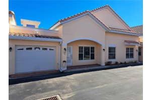 255 DAVID WALKER DRIVE, TAVARES, FL 32778 Sold 03/03/25