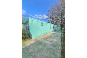 1005 OAKLAND ST. STREET, TAVARES, FL 32778 Sold 02/18/25