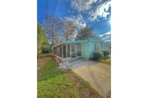 1005 OAKLAND ST. STREET, TAVARES, FL 32778 Sold 02/18/25