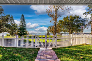 1735 LAKESHORE DRIVE, MOUNT DORA, FL 32757 Sold 03/12/25