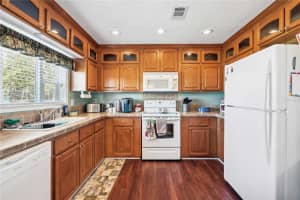 10038 CR 749, WEBSTER, FL 33597 Sold 04/30/25