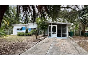 819 EDGEWATER DRIVE, EUSTIS, FL 32726 Sold 02/06/25