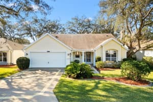 208 DESOTA COURT, LADY LAKE, FL 32159 Sold 03/10/25