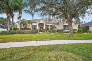 2747 SPICEBUSH LOOP, APOPKA, FL 32712 Sold 03/27/25