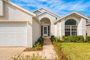 15702 AUTUMN GLEN AVENUE, CLERMONT, FL 34714 Sold 03/17/25