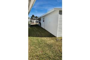 7 COCOS PLUMOSA DRIVE, EUSTIS, FL 32726 Sold 07/03/25
