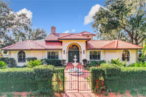 1130 ELYSIUM BOULEVARD, MOUNT DORA, FL 32757 Sold 09/03/25