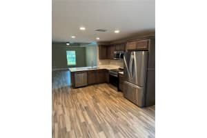 827 CLIFFORD AVENUE, EUSTIS, FL 32726 - MLS#MFRG5091800