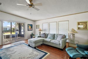 3310 MANATEE ROAD, TAVARES, FL 32778 Sold 02/21/25