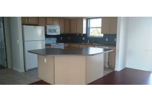 2707 PRIVADA DRIVE, THE VILLAGES, FL 32162 Sold 10/17/25