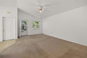 9 CAYMAN CIRCLE, UMATILLA, FL 32784 Sold 05/02/25