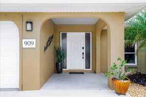 909 DAWN STREET, VENICE, FL 34285 Sold 07/02/25