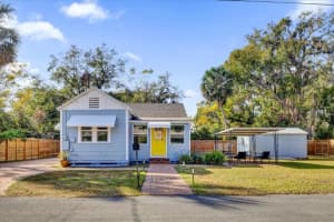805 HACKETT COURT, MOUNT DORA, FL 32757 Sold 04/03/25