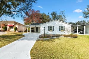 525 BONITA DRIVE, LADY LAKE, FL 32159 Sold 04/10/25