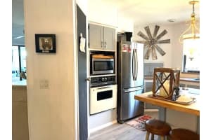 10 N BOBWHITE, WILDWOOD, FL 34785 Sold 04/30/25