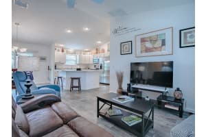 802 NANCY DRIVE, THE VILLAGES, FL 32163 Sold 05/03/25