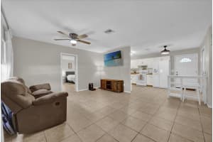 307 PARK AVENUE, GROVELAND, FL 34736 Sold 03/26/25