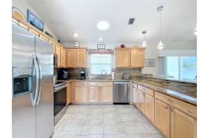 2849 LEICESTER TERRACE, THE VILLAGES, FL 32162 Sold 03/14/25