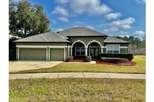 225 SUTHERLAND COURT, APOPKA, FL 32712 Sold 04/18/25