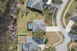 225 SUTHERLAND COURT, APOPKA, FL 32712 Sold 04/18/25