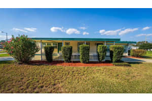 1139 FOREST LANE, TAVARES, FL 32778 Sold 05/05/25