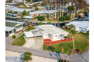 920 MORNINGVIEW DRIVE, TAVARES, FL 32778 Sold 07/01/25