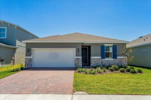2950 Supermarine Rd, TAVARES