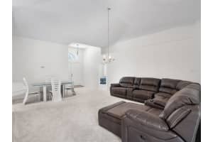 464 DOMINISH ESTATES DR, APOPKA, FL 32712 - MLS#MFRG5092644