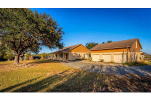 11325 MICHAEL JOHN ROAD, HOWEY IN THE HILLS, FL 34737 Sold 03/12/25