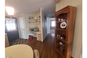 18 LAZY HOLLOW, WILDWOOD, FL 34785 Sold 04/17/25