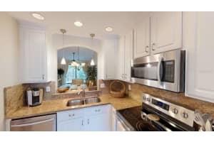 7660 MEADOW LAKES DRIVE, NAPLES, FL 34104 - MLS#MFRG5092736