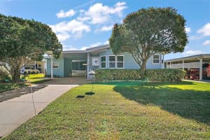 3323 MANATEE ROAD, TAVARES, FL 32778 Sold 04/21/25