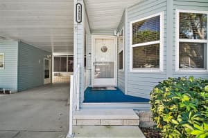 3323 MANATEE ROAD, TAVARES, FL 32778 Sold 04/21/25