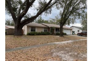 2726 LAKEWOOD LANE, EUSTIS, FL 32726 Sold 04/28/25