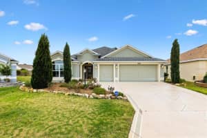 3233 BELCHERRY LOOP, THE VILLAGES, FL 32163 Sold 06/12/25