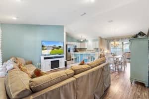 2116 BALDWIN RUN, THE VILLAGES, FL 32162 Sold 03/28/25
