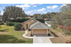 81 GOLFVIEW CIRCLE, UMATILLA, FL 32784 Sold 04/29/25