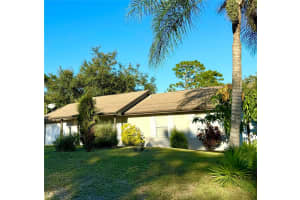 377 COURTLAND BOULEVARD, DELTONA, FL 32738 Sold 04/21/25