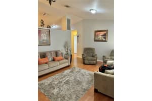 377 COURTLAND BOULEVARD, DELTONA, FL 32738 Sold 04/21/25