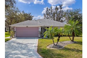 21902 KING HENRY AVENUE, LEESBURG, FL 34748 - MLS#MFRG5093038
