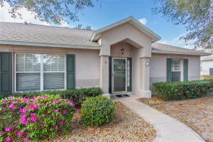 2256 LAKE POINTE CIRCLE, LEESBURG, FL 34748 - MLS#MFRG5093128