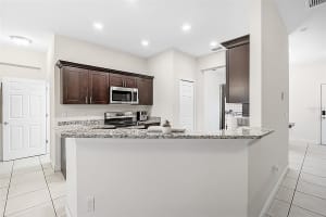 215 ELM COURT, KISSIMMEE, FL 34759 Sold 05/23/25